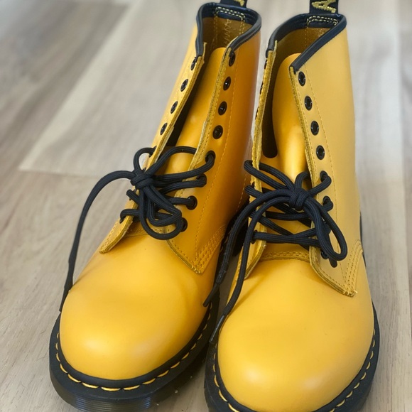 Dr Martens 1460 - Picture 2 of 3